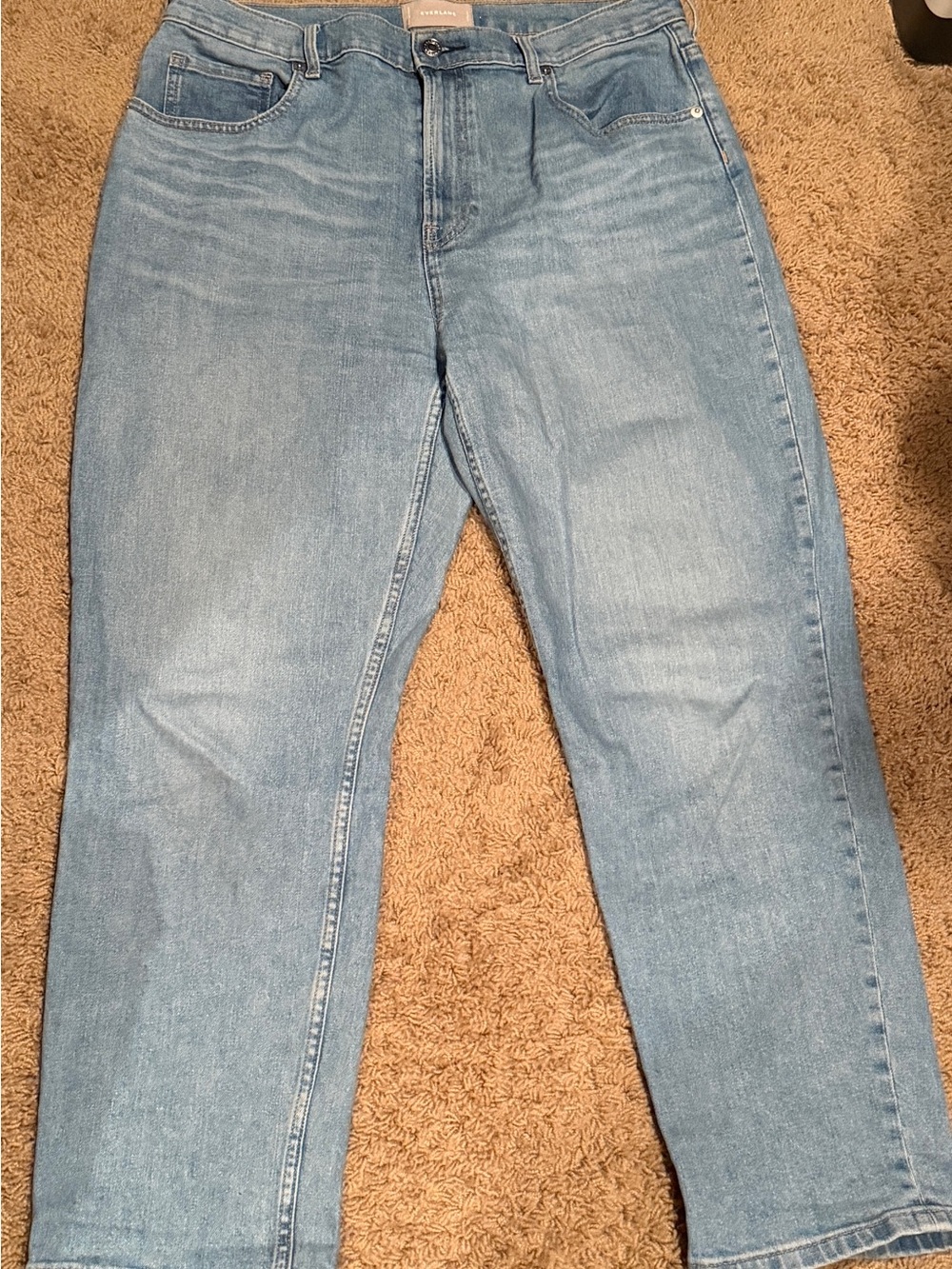 Light Wash Straight Leg Jeans